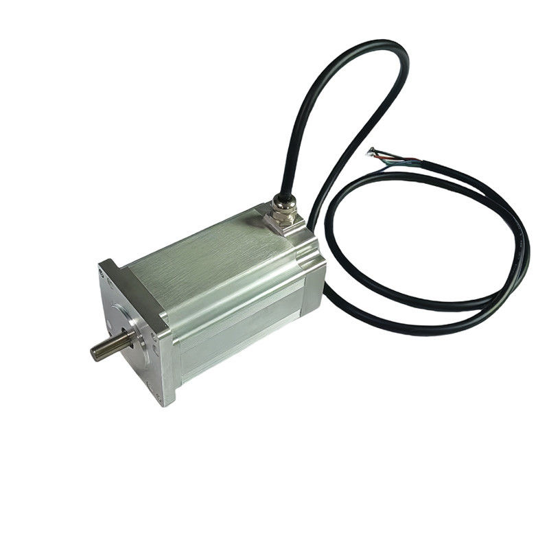 3N.m Nema 24 moteur pas à pas IP 67 grade double arbre pour les systèmes de suivi des panneaux solaires